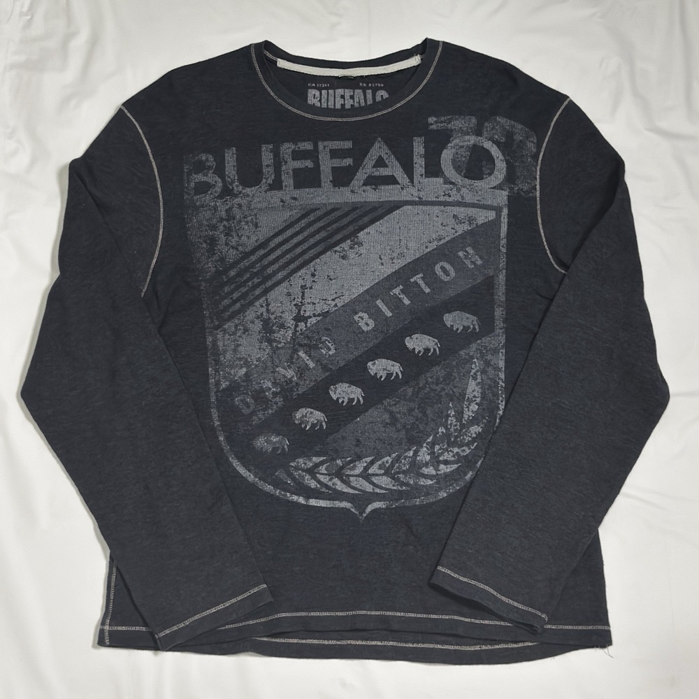Size Large - Buffalo Graphic Thermal Blue